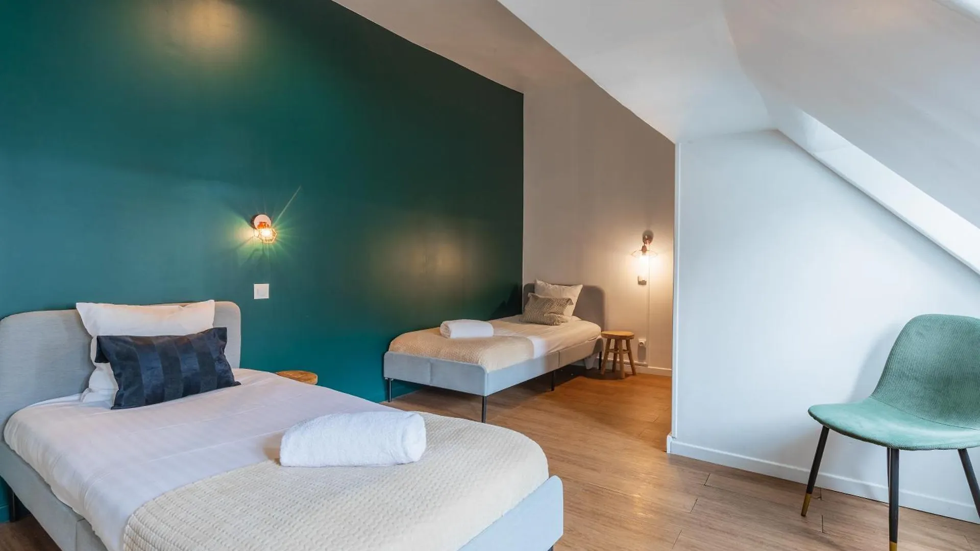 Sentier, Marais, Spacieux Duplex 2 Salles De Bain Paris